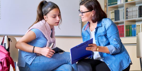 Kinder- und Jugendlichenpsychotherapeut (m/w/d) (TP)